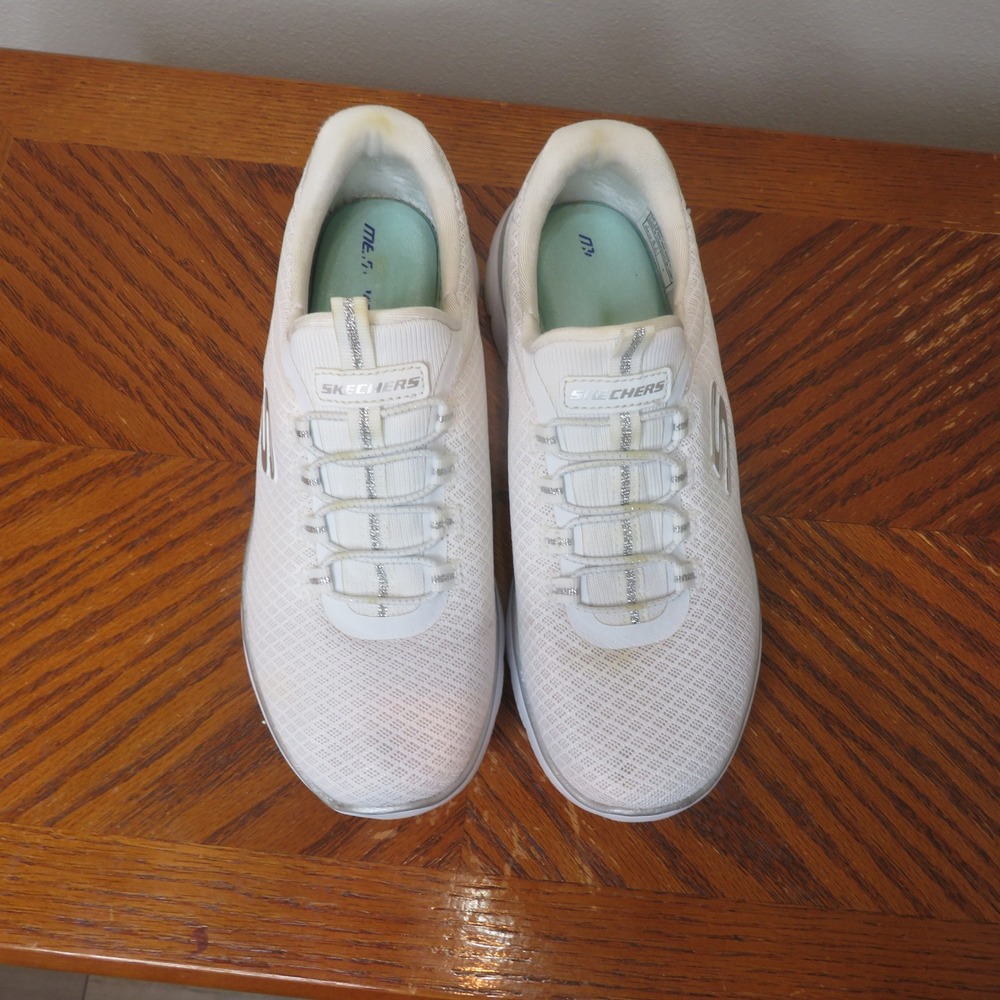 Vans Classic Slip-On White Canvas Sneakers Mens 7.5 Womens 9 Low Top Shoes